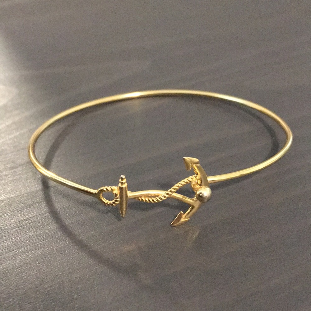 Anchor Bangle
